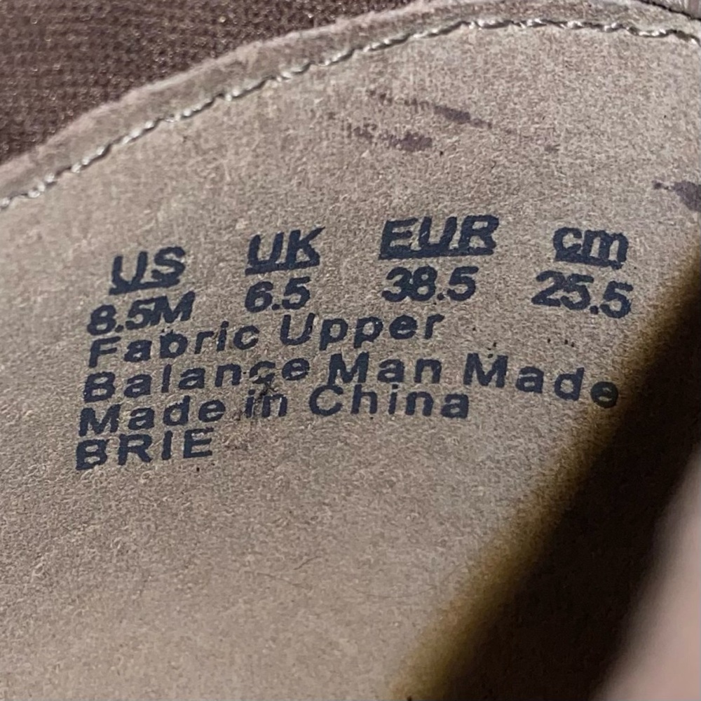 Carlos by Carlos Santana Brie Doe/Taupe Booties Women’s Size 8.5M Vegan Side Zip - Picture 11 of 11